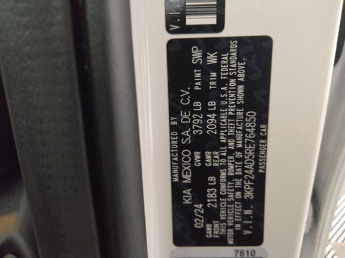 Used 2024 Kia Forte LXS FWD image 33
