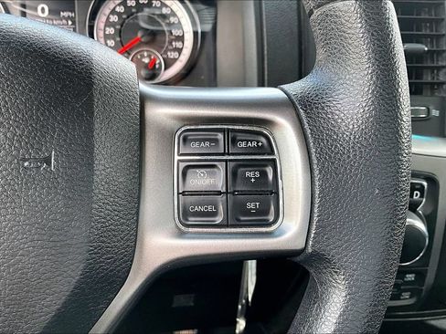 Used 2024 RAM 1500 Classic SLT AWD/4WD image 12