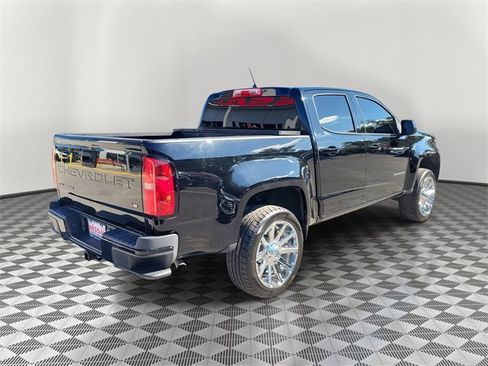 Used 2022 Chevrolet Colorado LT image 2