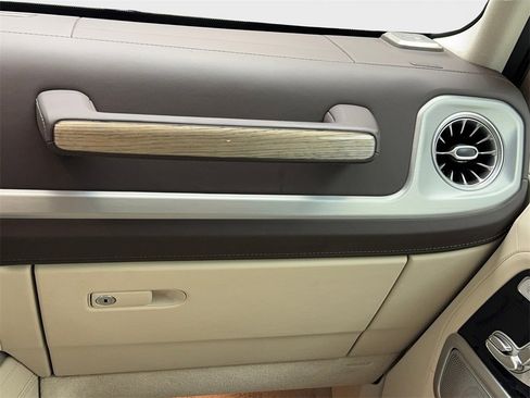 Used 2022 Mercedes-Benz G 550 image 20
