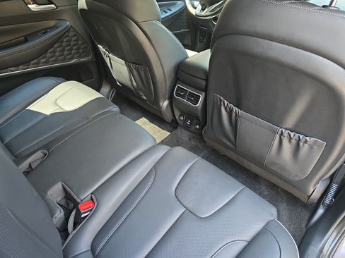 Used 2023 Hyundai Santa Fe Limited AWD/4WD image 11