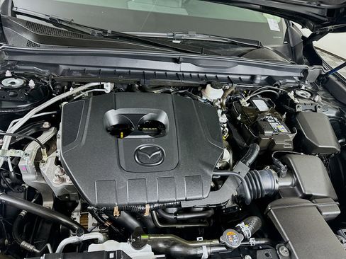 Used 2025 MAZDA CX-50 AWD 2.5 S w/ Premium Package image 34