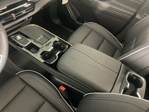 New 2025 Buick Enclave Avenir w/ Super Cruise Package image 21