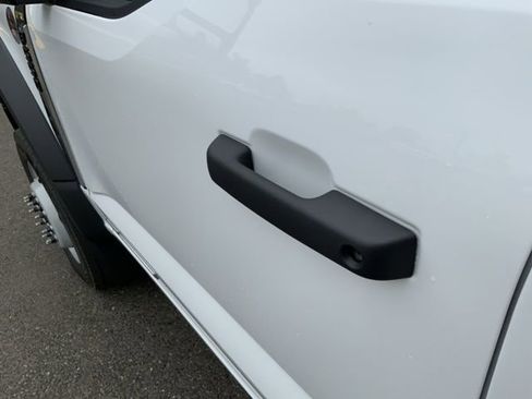 New 2025 Ford F550 XL image 8