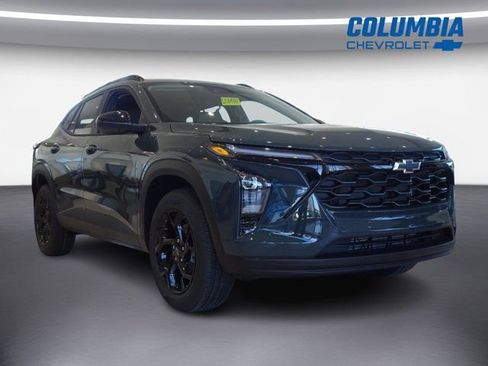 New 2026 Chevrolet Trax LT w/ Driver Confidence Package image 1