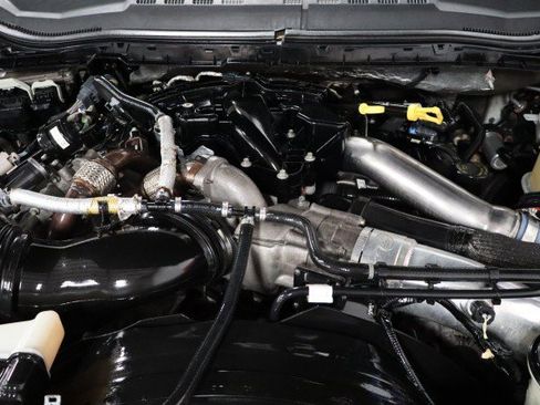 Used 2019 Ford F350 Lariat w/ Lariat Value Package AWD/4WD image 74