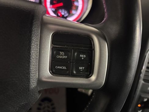 Used 2015 Dodge Grand Caravan SXT w/ Blacktop Package image 22