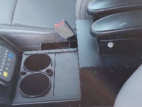 Used 2018 Ford F250 XL w/ Power Equipment Group RWD image 11