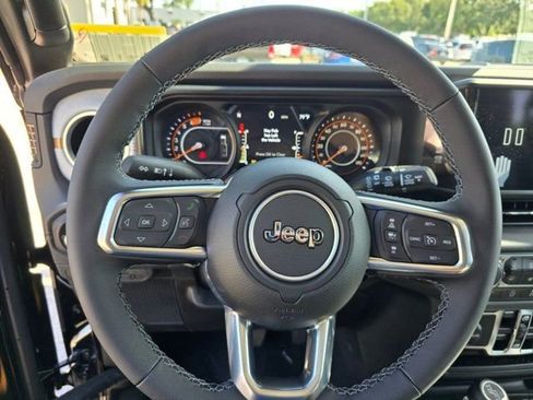 New 2025 Jeep Wrangler Unlimited Sahara w/ Safety Group AWD/4WD image 16