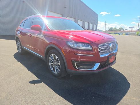 Used 2019 Lincoln Nautilus Select FWD image 1