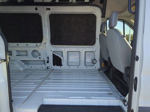 Used 2018 Ford Transit 250 148 High Roof image 25