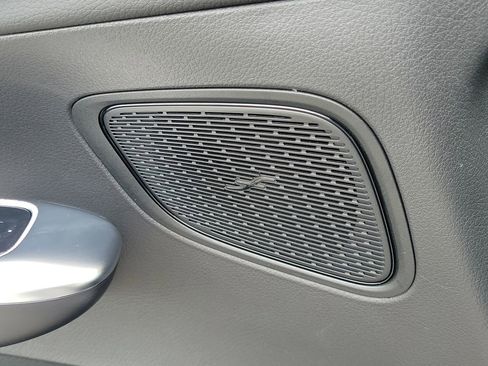 Certified 2024 Mercedes-Benz GLC 300 image 26