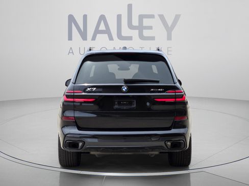 Used 2026 BMW X7 xDrive40i w/ M Sport Package AWD/4WD image 4