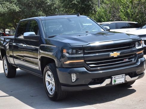 Used 2017 Chevrolet Silverado 1500 LTZ Z71 AWD/4WD image 4