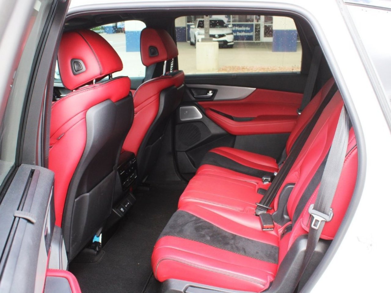 Used 2025 Acura MDX A-Spec AWD/4WD image 12