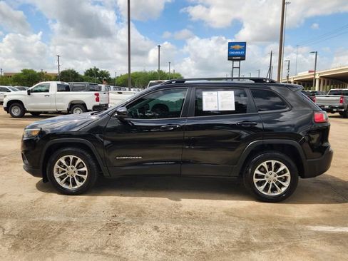 Used 2022 Jeep Cherokee Latitude Lux image 4