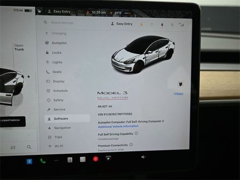 Used 2022 Tesla Model 3 Performance image 11
