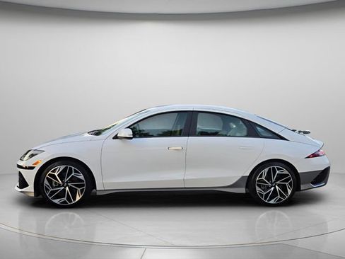 Used 2023 Hyundai Ioniq 6 SEL w/ Cargo Package RWD image 3