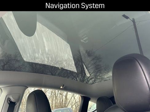 Used 2023 Tesla Model Y Long Range image 10