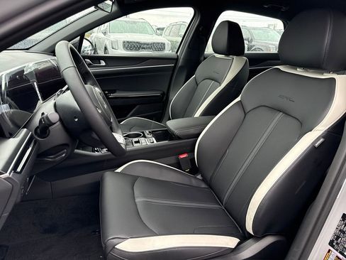 New 2026 Kia K5 GT-Line image 16
