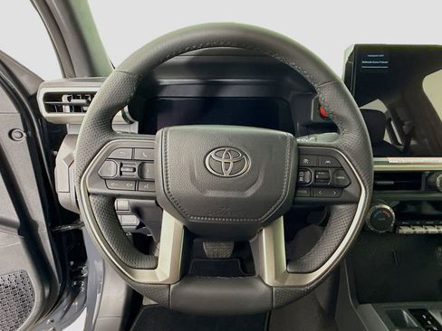 New 2025 Toyota Tacoma TRD Off-Road image 11