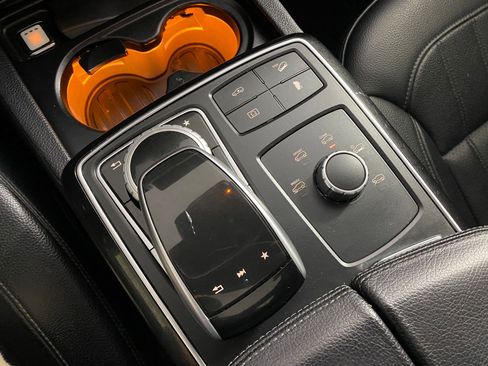 Used 2018 Mercedes-Benz GLS 450 4MATIC image 28