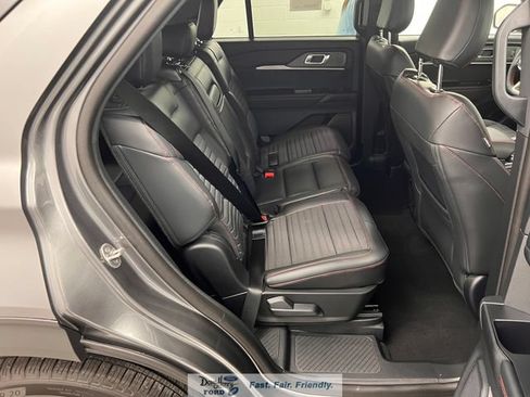 New 2026 Ford Explorer ST-Line RWD image 36