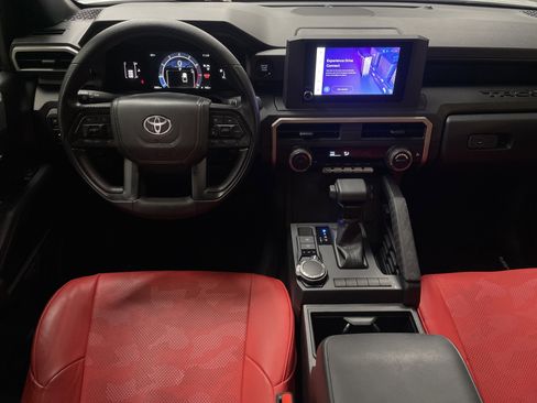 Used 2025 Toyota Tacoma SR image 30