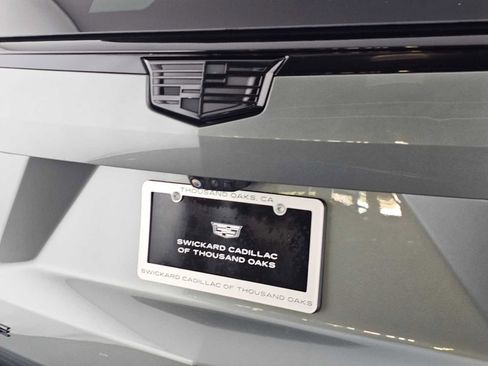 Certified 2023 Cadillac Escalade ESV Sport Platinum image 15