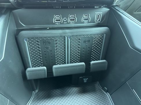 New 2026 RAM 1500 Laramie w/ Night Edition image 29