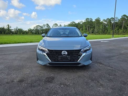 Used 2024 Nissan Sentra SV FWD image 12