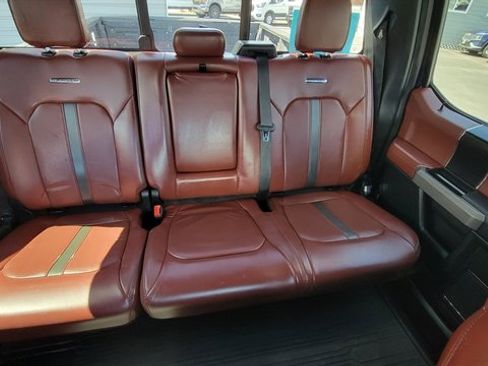 Used 2019 Ford F150 Platinum w/ Technology Package AWD/4WD image 47