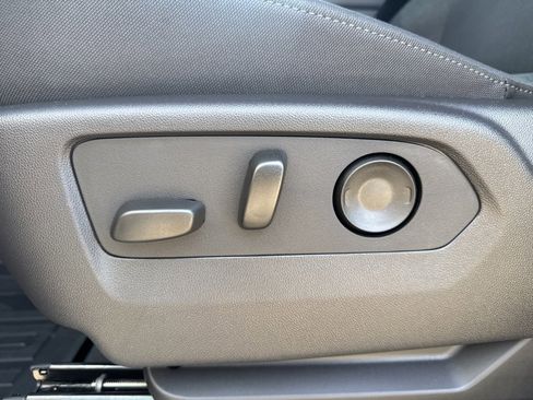 New 2026 GMC Sierra 1500 Elevation image 21