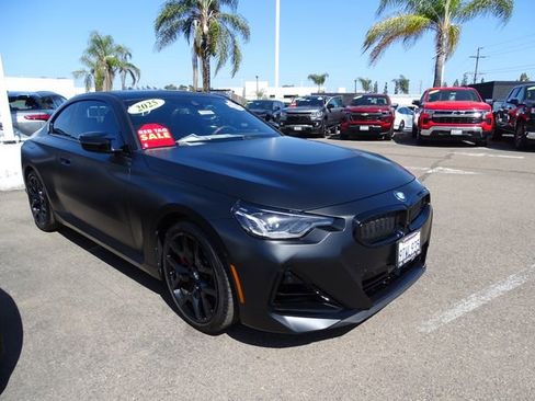 Used 2025 BMW M240i xDrive Coupe w/ Premium Package AWD/4WD image 5