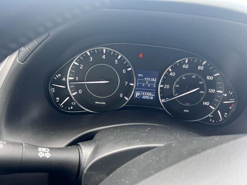 Used 2020 Nissan Armada SL w/ Interior Lighting Package RWD image 12