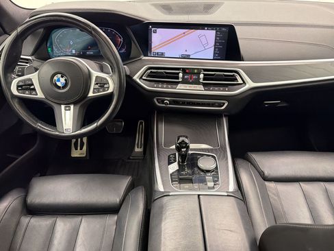 Used 2022 BMW X7 xDrive40i w/ M Sport Package AWD/4WD image 27