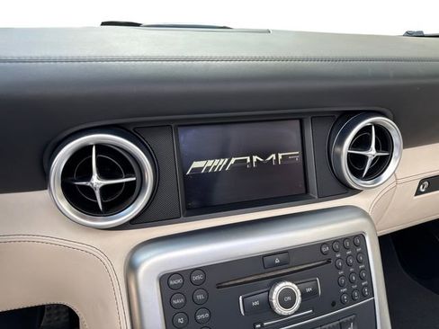Used 2012 Mercedes-Benz SLS AMG Roadster image 13