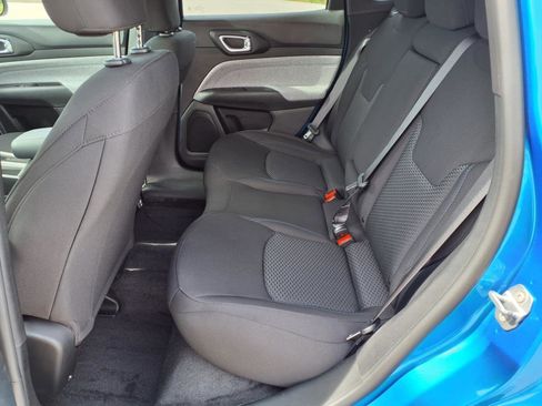 New 2025 Jeep Compass Sport AWD/4WD image 27