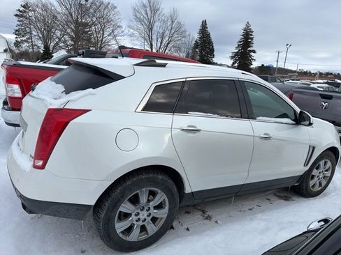 Used 2014 Cadillac SRX Luxury image 8