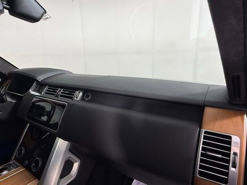 Certified 2021 Land Rover Range Rover Westminster Edition image 32