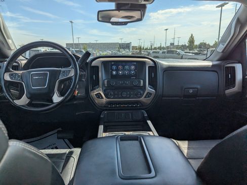 Used 2015 GMC Sierra 2500 Denali w/ Duramax Plus Package AWD/4WD image 25
