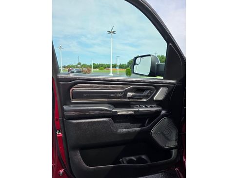 Used 2019 RAM 1500 Limited AWD/4WD image 21
