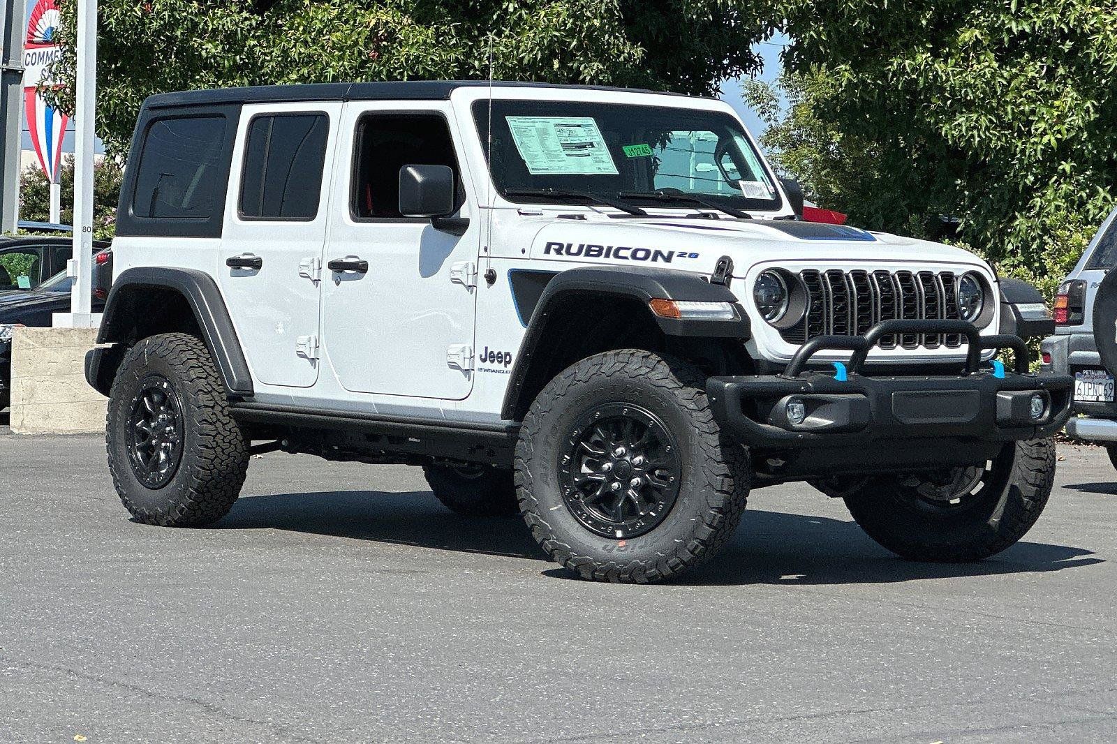 New 2023 Jeep Wrangler Unlimited Rubicon 4xe AWD/4WD image 2
