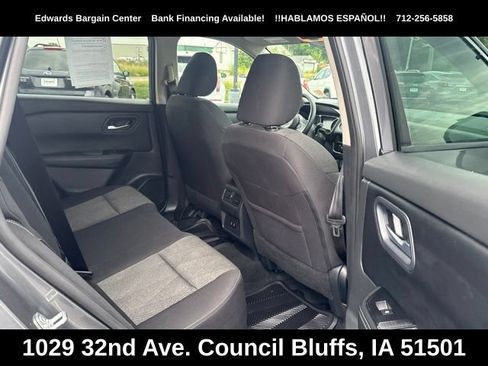 Used 2024 Nissan Rogue SV FWD image 10