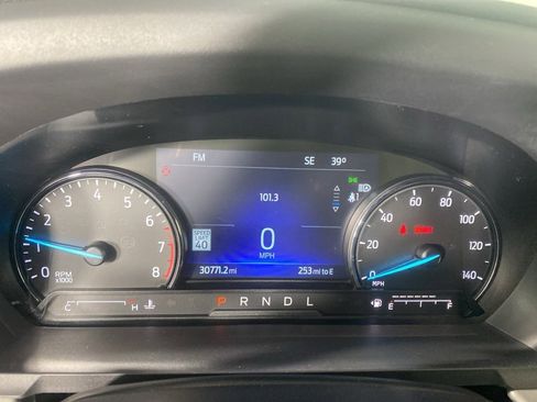 Used 2023 Ford Explorer XLT w/ Equipment Group 202A image 2