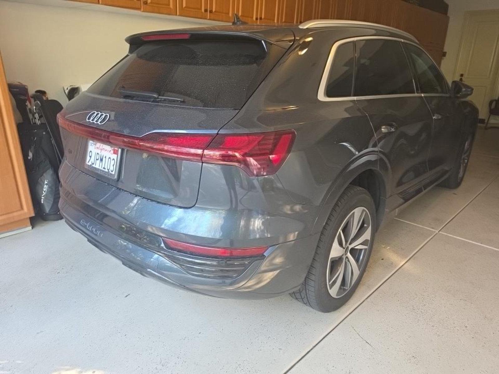 Used 2024 Audi Q8 e-tron Premium Plus w/ Premium Plus Package AWD/4WD image 7