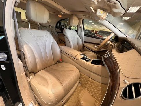 Used 2019 Mercedes-Benz S 560 4MATIC Sedan image 12