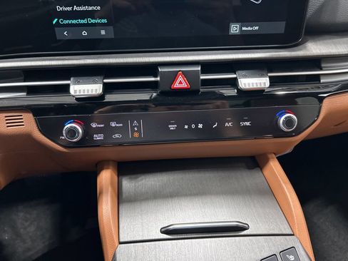 New 2026 Kia Sportage X-Line AWD/4WD image 23