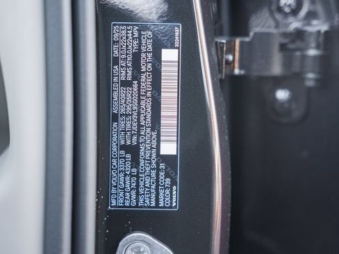 New 2025 Volvo EX90 Ultra w/ Protection Package Premier image 35