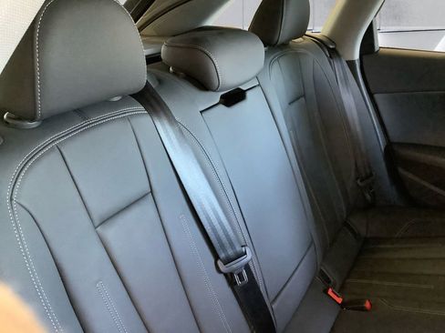 Used 2021 Audi A4 2.0T allroad Premium image 16